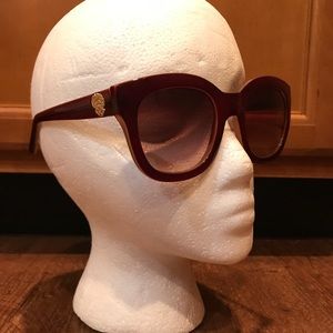 Vince Camuto Sunglasses w/ Case